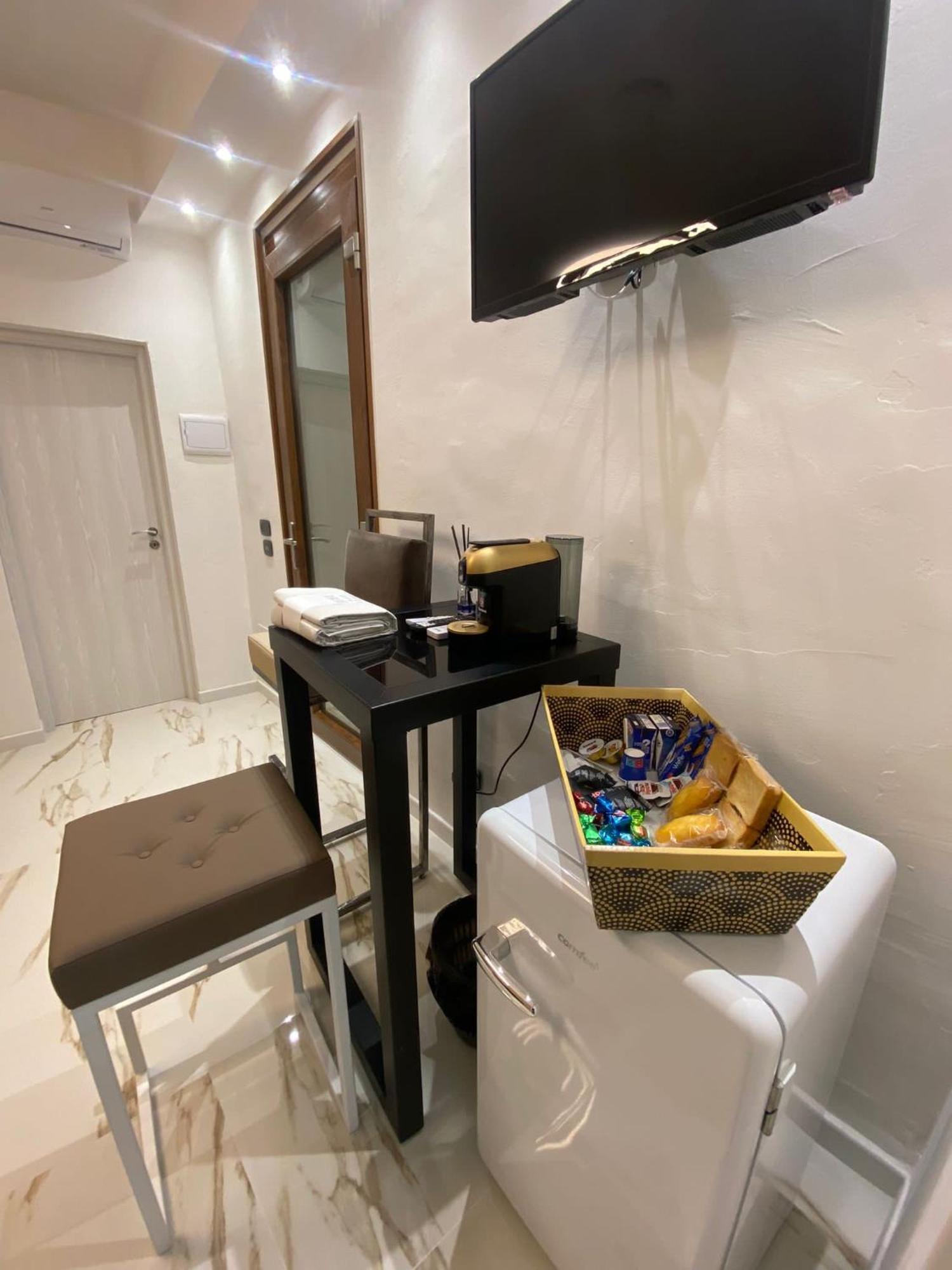 Mada'S Apartment Deluxe Bari Zewnętrze zdjęcie