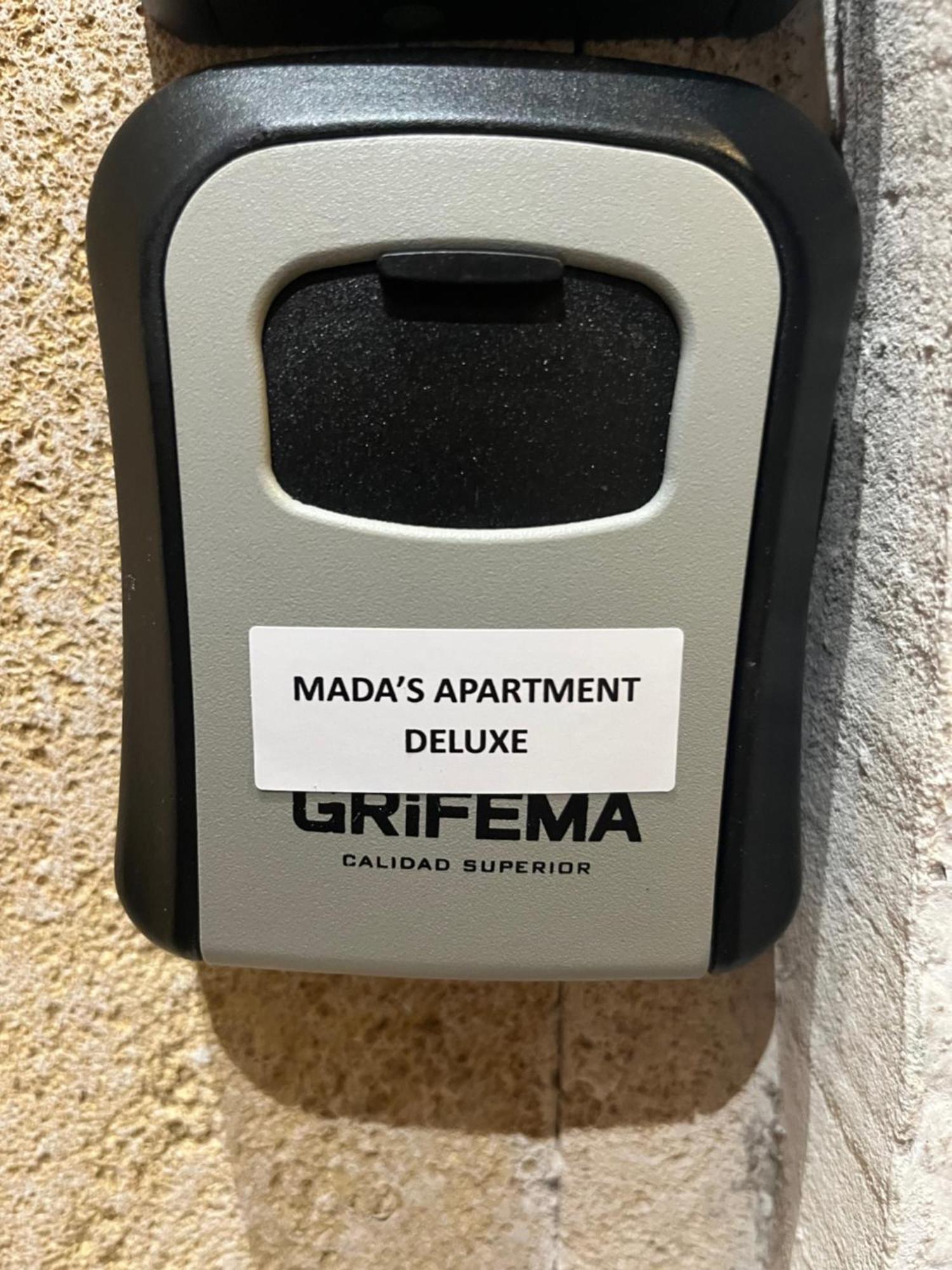 Mada'S Apartment Deluxe Bari Zewnętrze zdjęcie