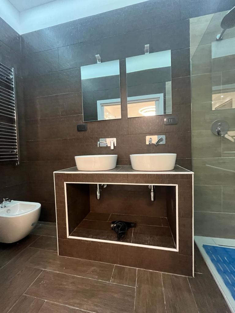 Mada'S Apartment Deluxe Bari Zewnętrze zdjęcie