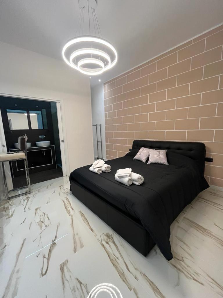 Mada'S Apartment Deluxe Bari Zewnętrze zdjęcie